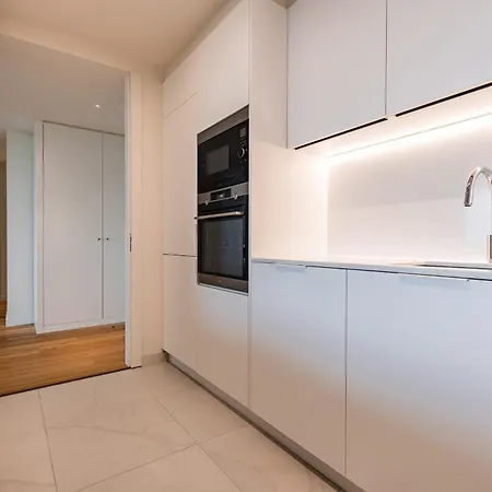 Bayline Xiv Apartment