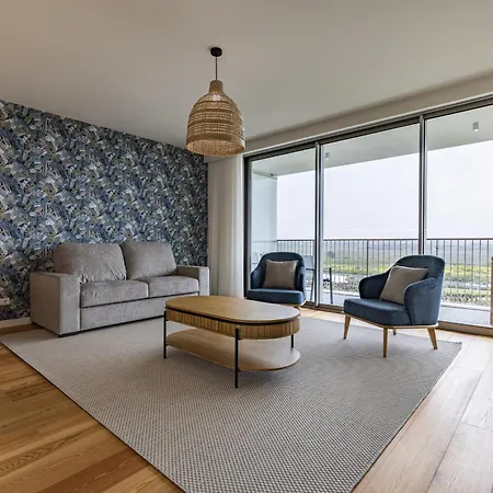 Bayline Xiv Apartment